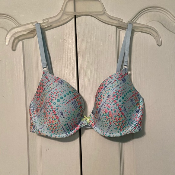 Victoria’s Secret Demi Bra Size 34DD NWOT - Picture 1 of 4